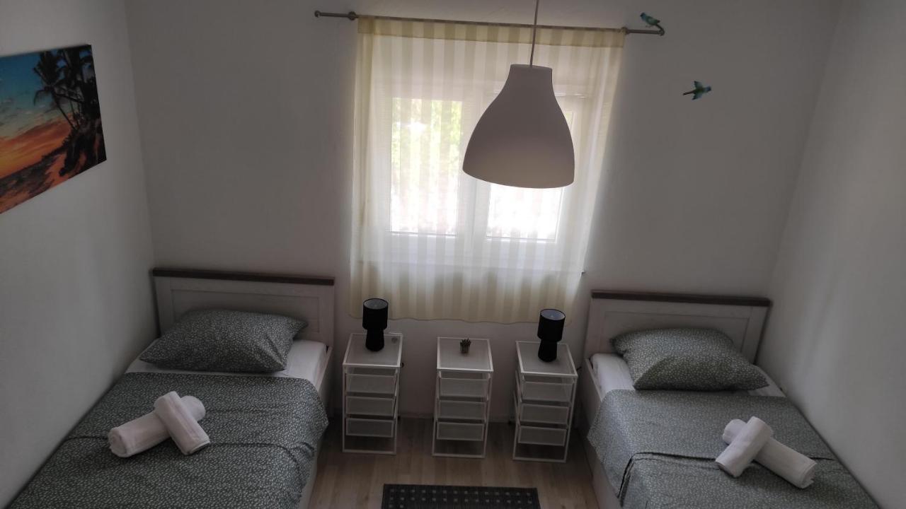 Kuca Za Odmor Bebic, Kremena Villa เคล็ค ภายนอก รูปภาพ